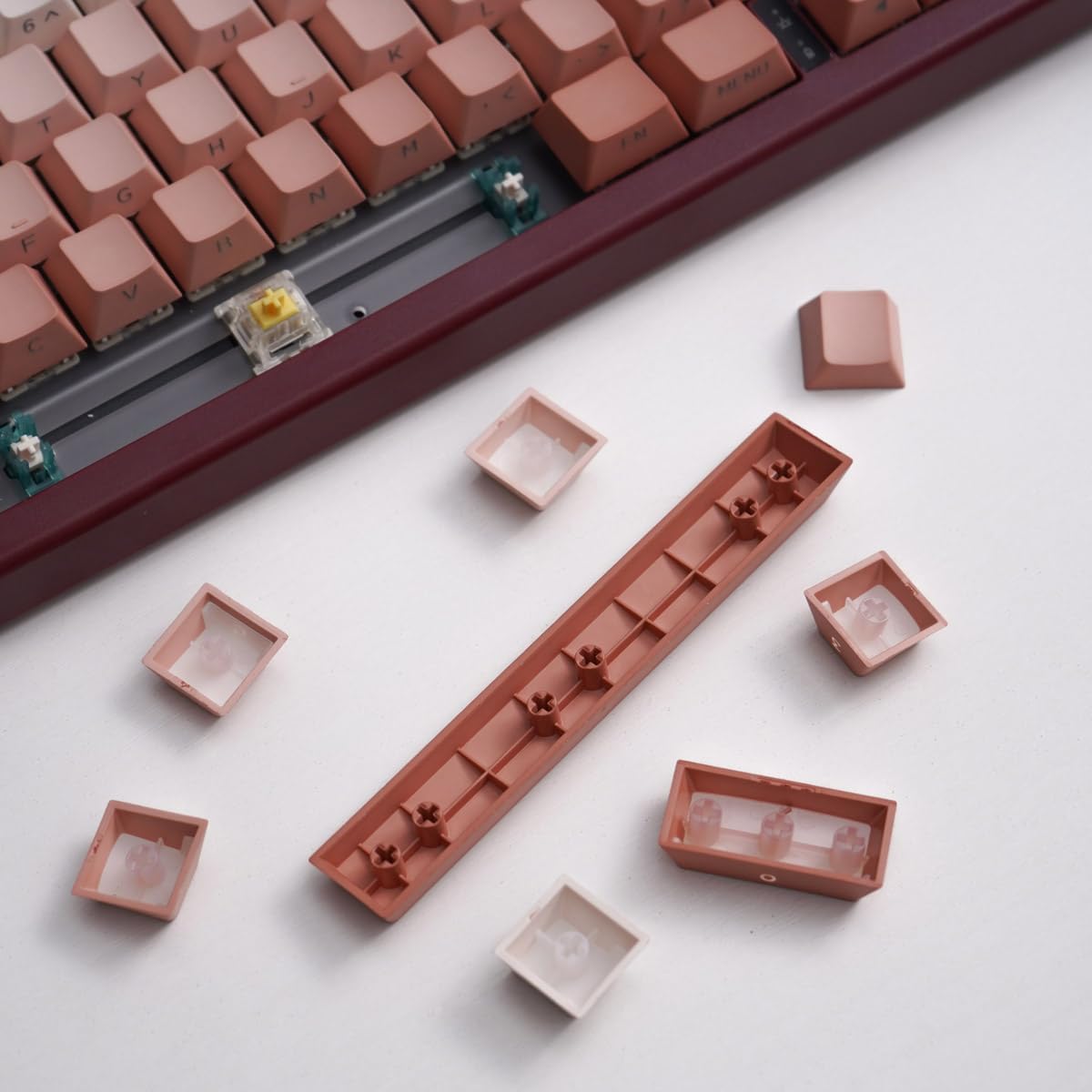 PBT Doubleshot Gradient Keycaps Set Backlit Pink Shine Through Custom OEM Profile Side Keycaps for 60% 65% 70% 75% Cherry MX Keyboard